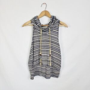 We The Free Medium pullover